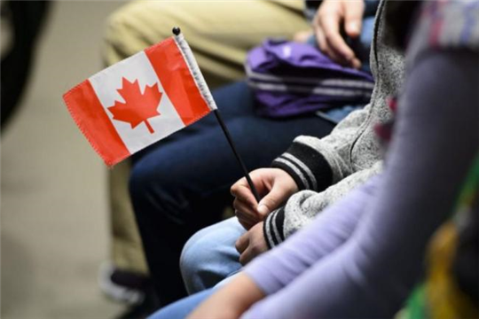最新研究：申请加拿大公民的移民数量大幅减少